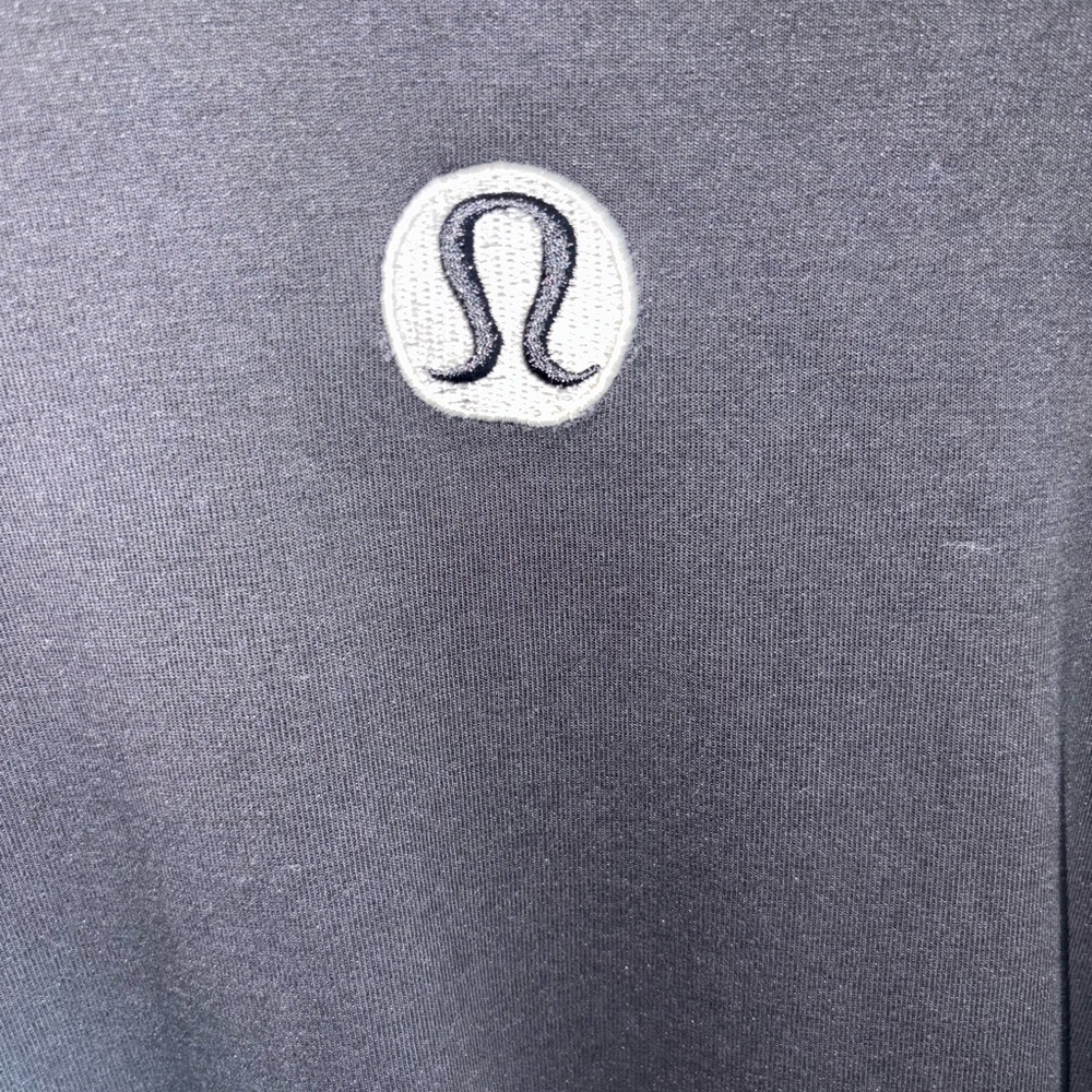 Lululemon Gray Top